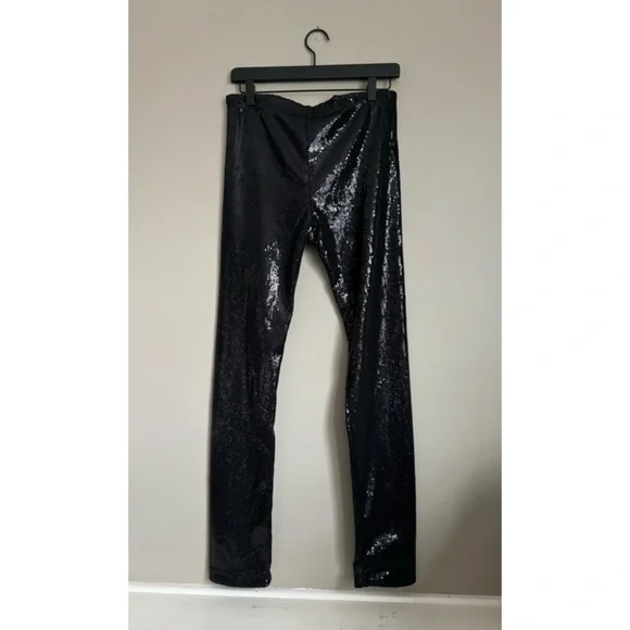 ALICE & OLIVIA Zendaya Sequin Leggings in Black - Picture 3 of 3